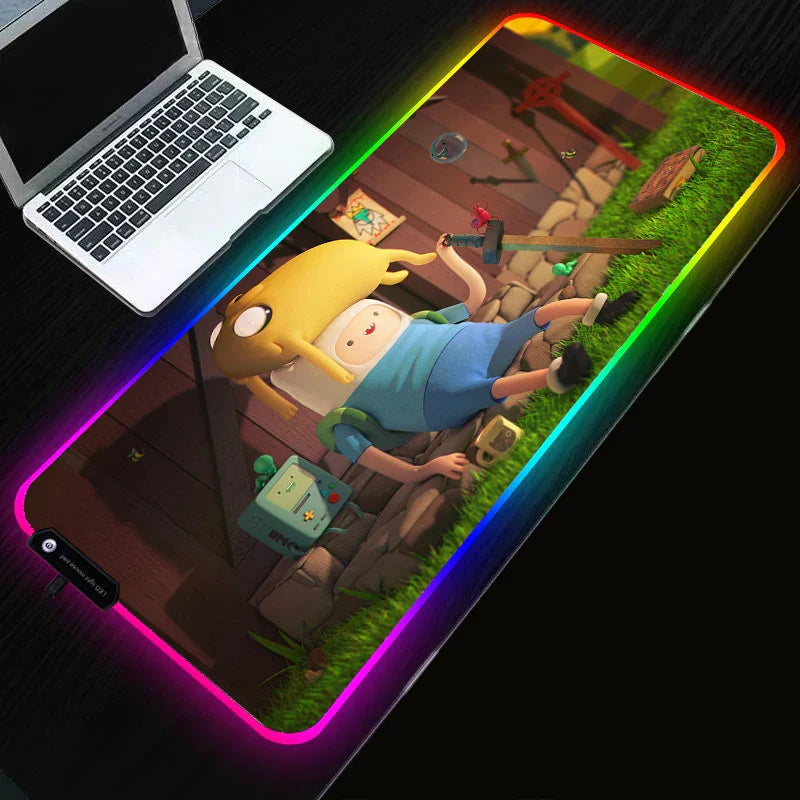 Desk & Deco 🖼️